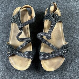 Taos Trulie Sandals Womens 8-8.5 Ankle Strap Woven Comfort Casual Wedge Black